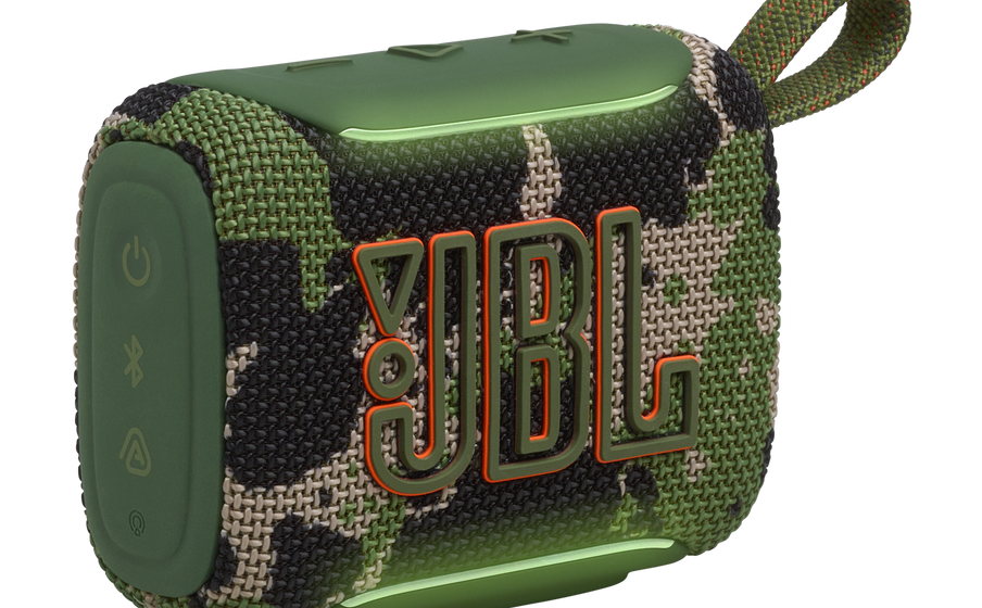 Jbl go 5 | vojaški vzorec | bluetooth 6. 0 | ip68 | do 10 ur predvajanja | prenosni zvočnik 1 Jbl go 5 vojaški bluetooth prenosni zvočnik - sprednji pogled
