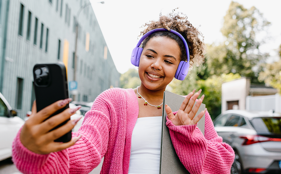 JBL Tune 530BT — Jedne slušalice, dva uređaja
