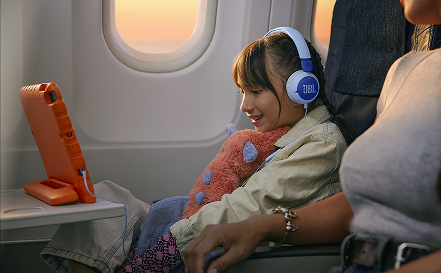 JBL Junior 320 02.JBL JR 320 LS Blue Sound 2 - JBL Junior 320