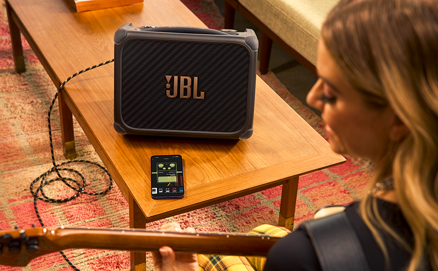 JBL BandBox Trio: Modelos legendarios de amplificadores y efectos para guitarra - Imagen