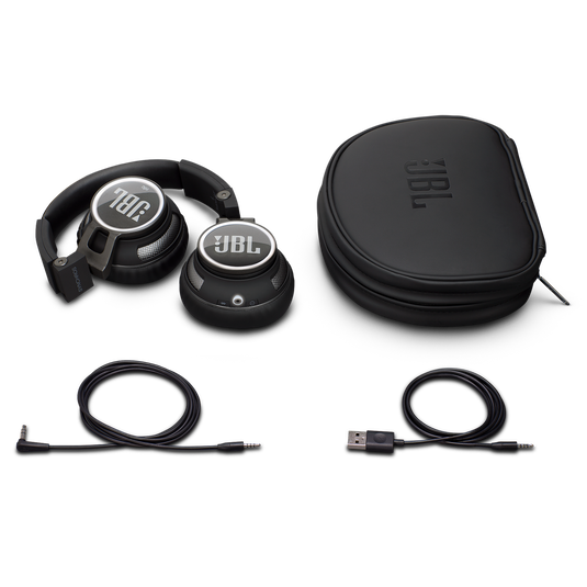 Synchros S400BT - Black - JBL stereo heapdhones with Bluetooth 3.0 wireless freedom - Detailshot 4 image number null
