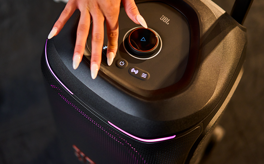 JBL PartyBox 330 AI Sound Boost za snažniji i čišći zvuk