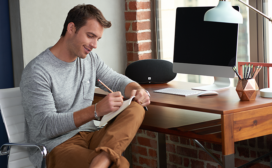 JBL Playlist | Wireless speaker with Chromecast built-in