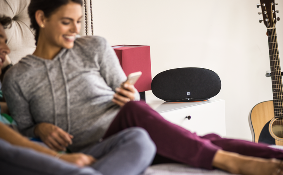 JBL Playlist | Wireless speaker with Chromecast built-in