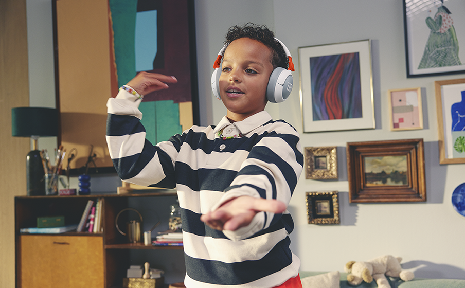 JBL Junior 470NC | Wireless over-ear noise cancelling kids headphones