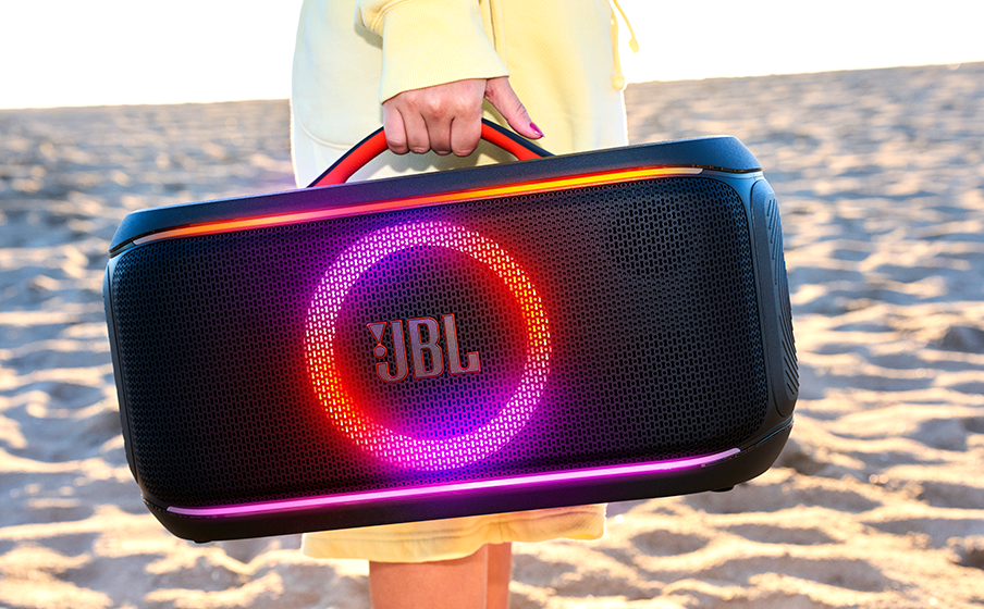 JBL PartyBox On-the-Go 2 Plus صوت JBL Pro قوي - صورة