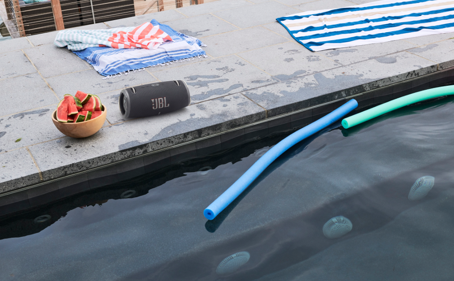 JBL Xtreme 3 - Portable Waterproof Bluetooth Speaker JBL XTREME 3 LIFESTYLE 03 904x560px - JBL Xtreme 3 - Portable Waterproof Bluetooth Speaker