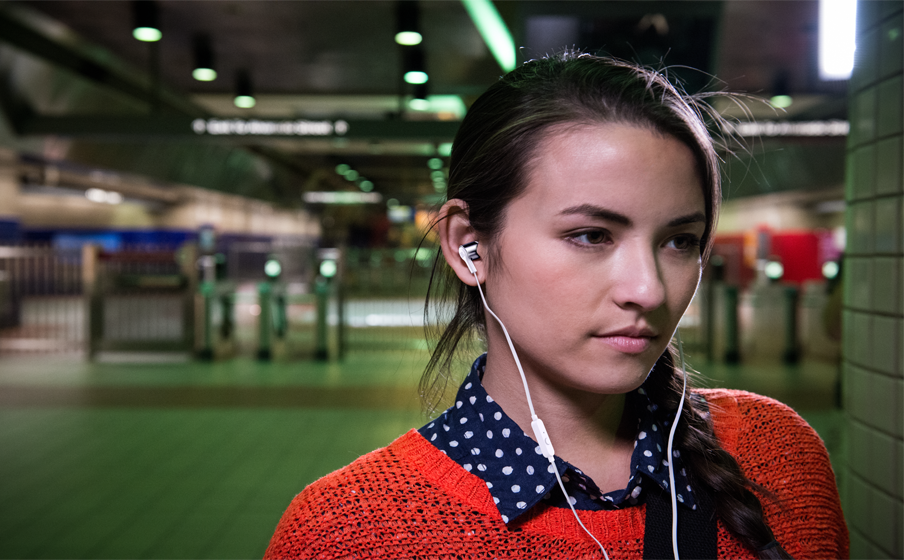 jbl t210 in-ear jack earphones, white