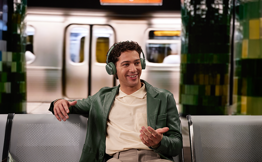 JBL Live 680NC | Wireless on-ear Noise Cancelling headphones
