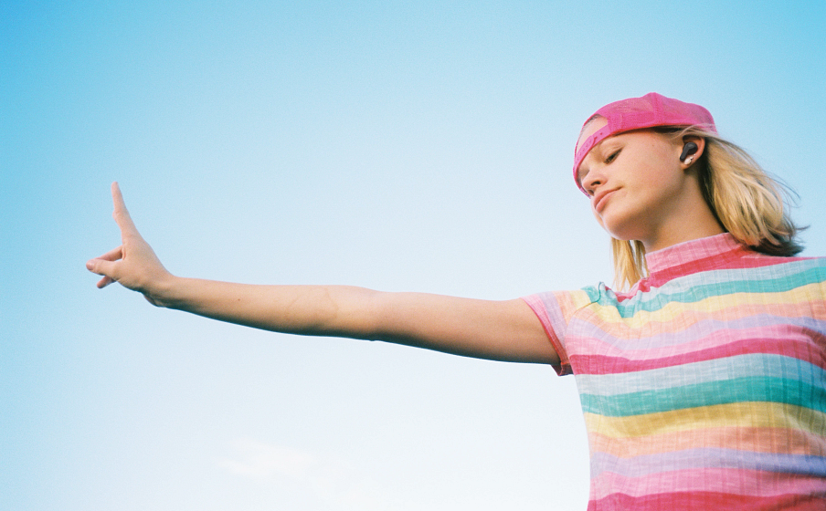 JBL Vibe 200TWS 20 hours of combined playback - Image