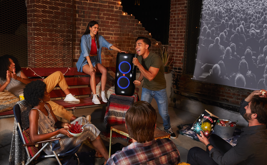 JBL Partybox 310 | Portable party speaker with dazzling lights and
