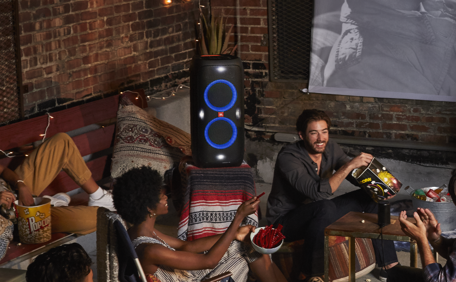 JBL Partybox 310 | Portable party speaker with dazzling