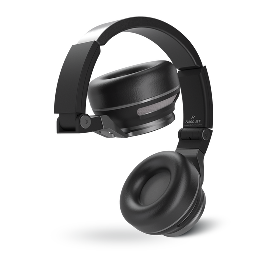 Synchros S400BT - Black - JBL stereo heapdhones with Bluetooth 3.0 wireless freedom - Detailshot 1 image number null