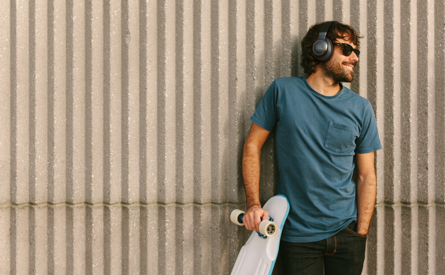 JBL Live 660NC Keep the noise out, or in. You choose. - Image