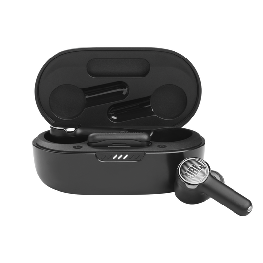 JBL ワイヤレスイヤホン JBL Quantum TWS | True wireless Noise Cancelling gaming earbuds