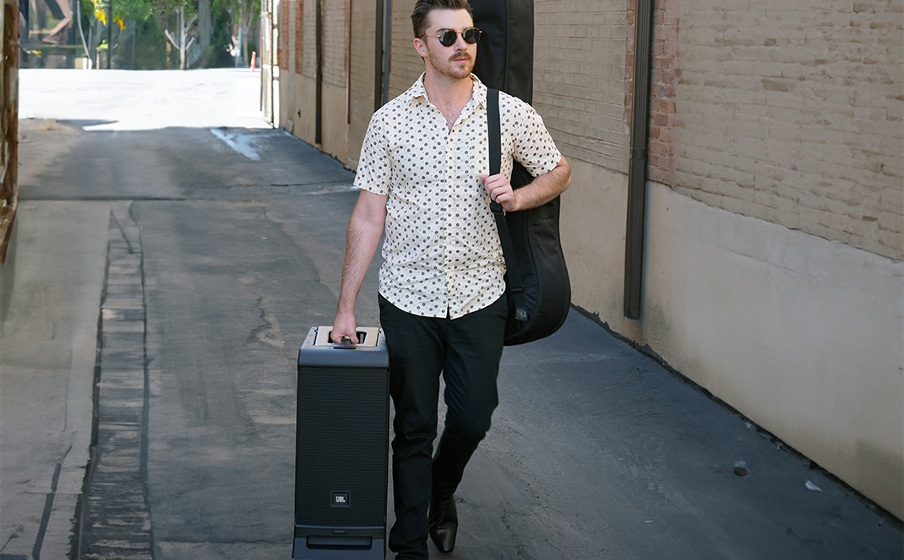 JBL IRX ONE: Diseño portátil y ergonómicamente optimizado - Imagen