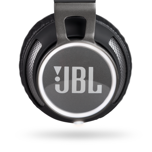 Synchros S400BT - Black - JBL stereo heapdhones with Bluetooth 3.0 wireless freedom - Detailshot 2 image number null