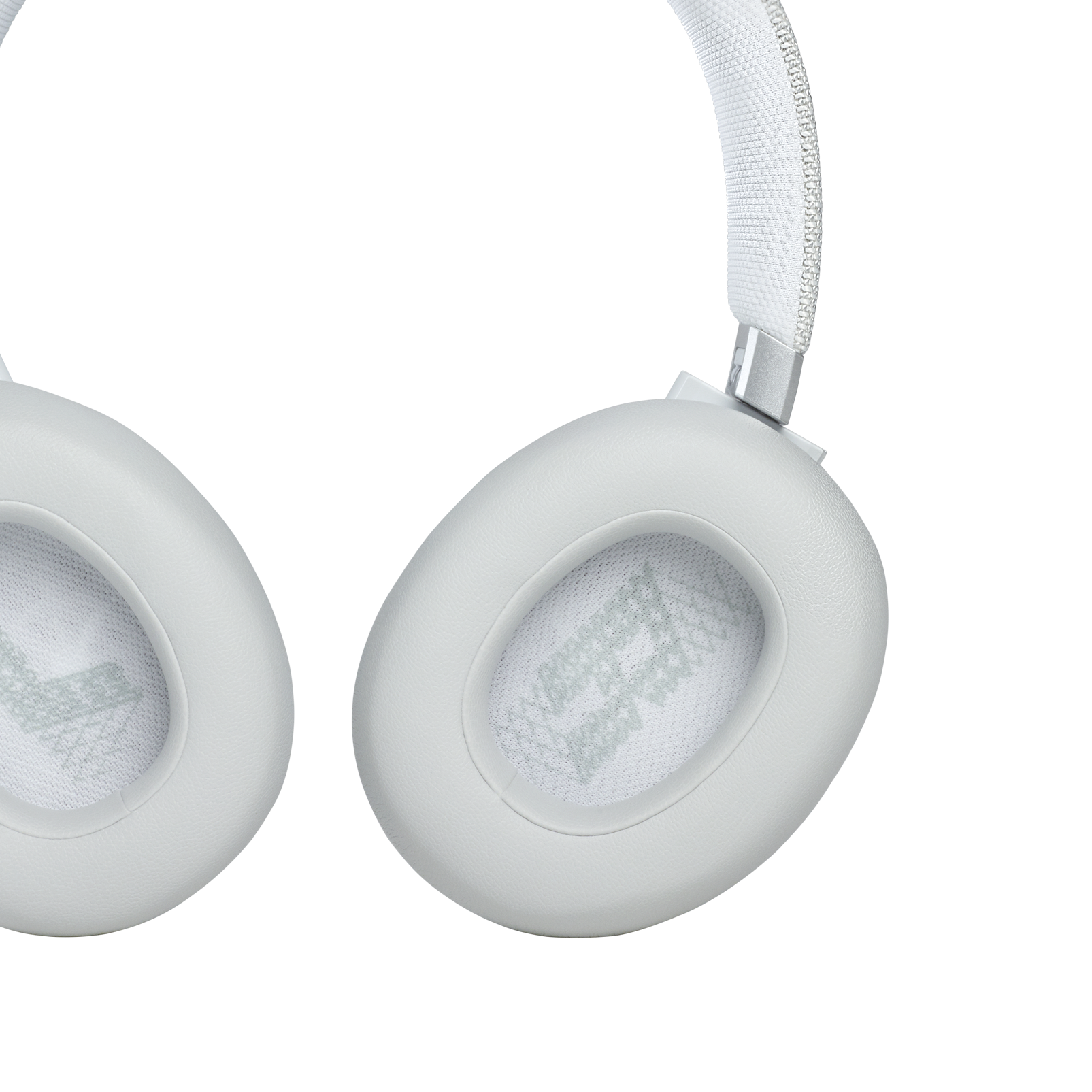JBL Live 660NC | Wireless over-ear NC headphones