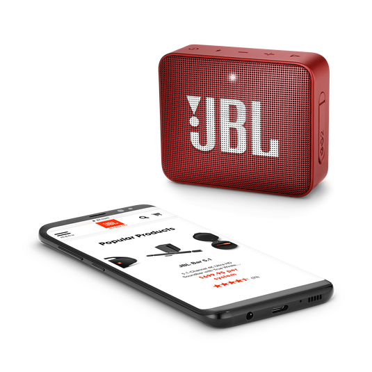 Parlante JBL Go Essential portátil waterproof con bluetooth color rojo