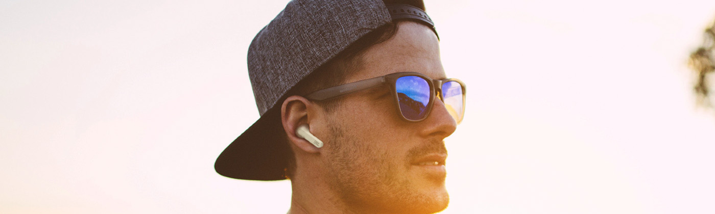 5 things to consider when  buying wireless earbuds