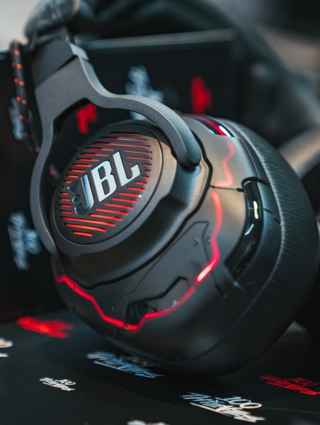 100 Thieves Headset