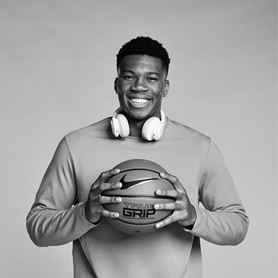 thumbnail Giannis Antetokounmpo