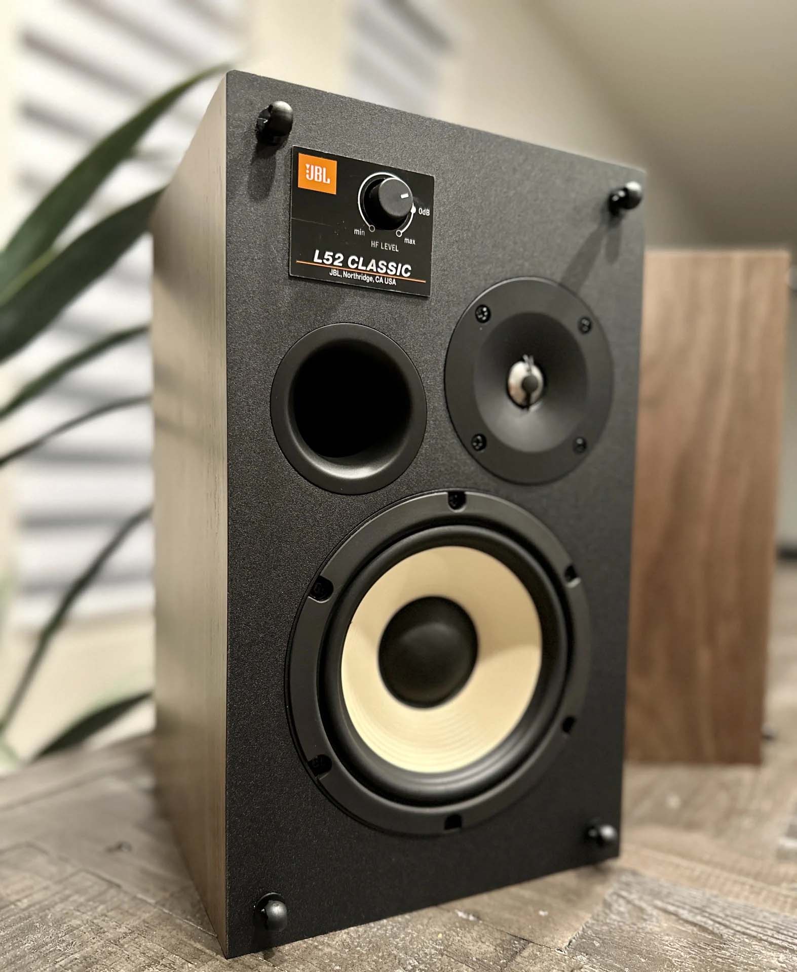 JBL L52 CLASSIC BOOKSHELF SPEAKER REVIEW: Home Theater HIFI