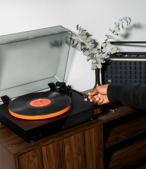 Introducing the  Spinner BT Turntable