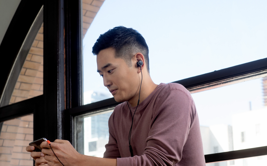 jbl quantum 50 earbuds review
