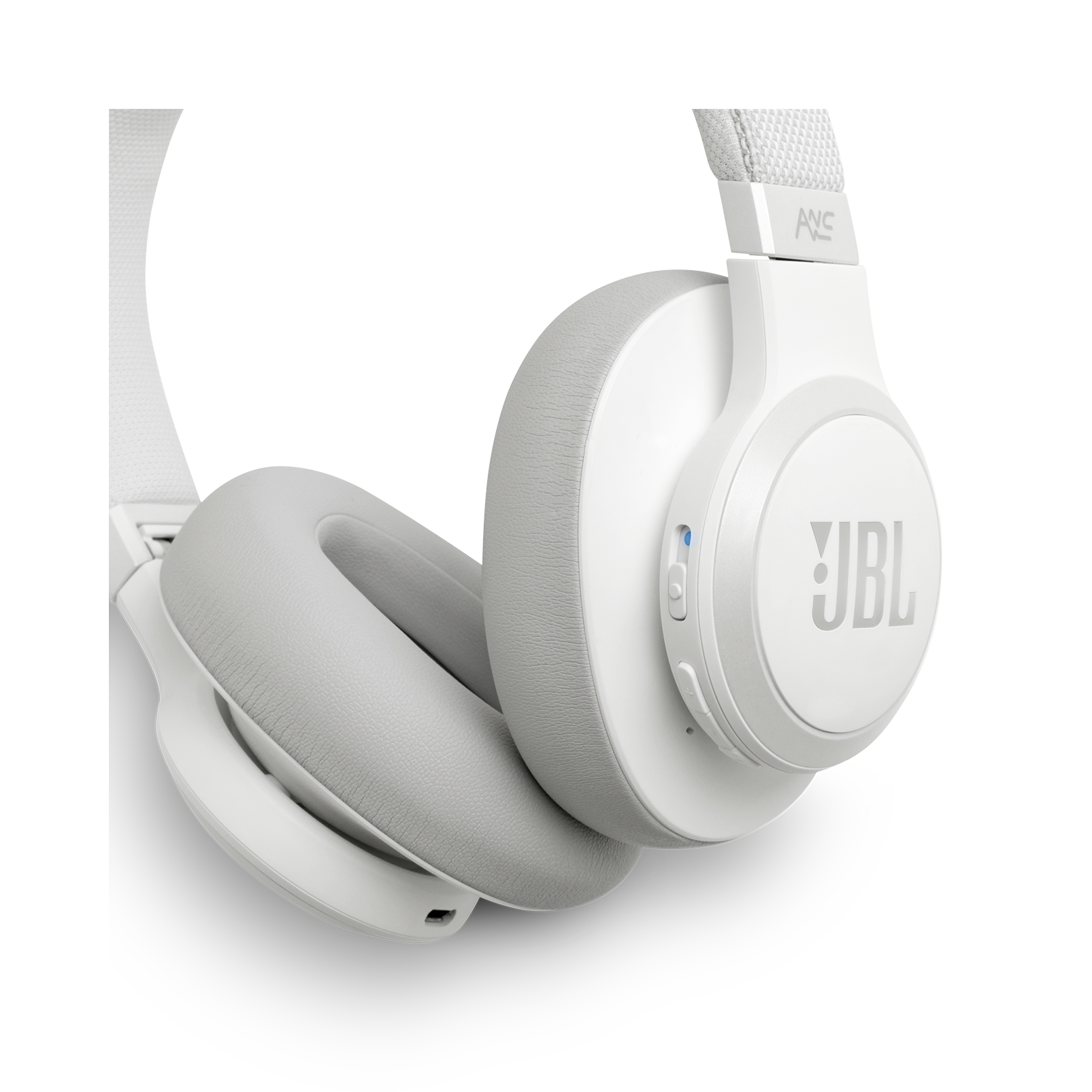 JBL LIVE 650BTNC Wireless OverEar NoiseCancelling Headphones
