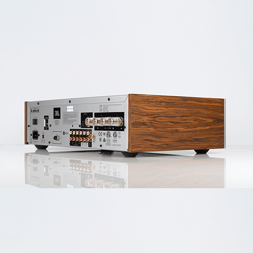 JBL SA750 120W of power per channel into 8Ω, 220W into 4Ω - Image